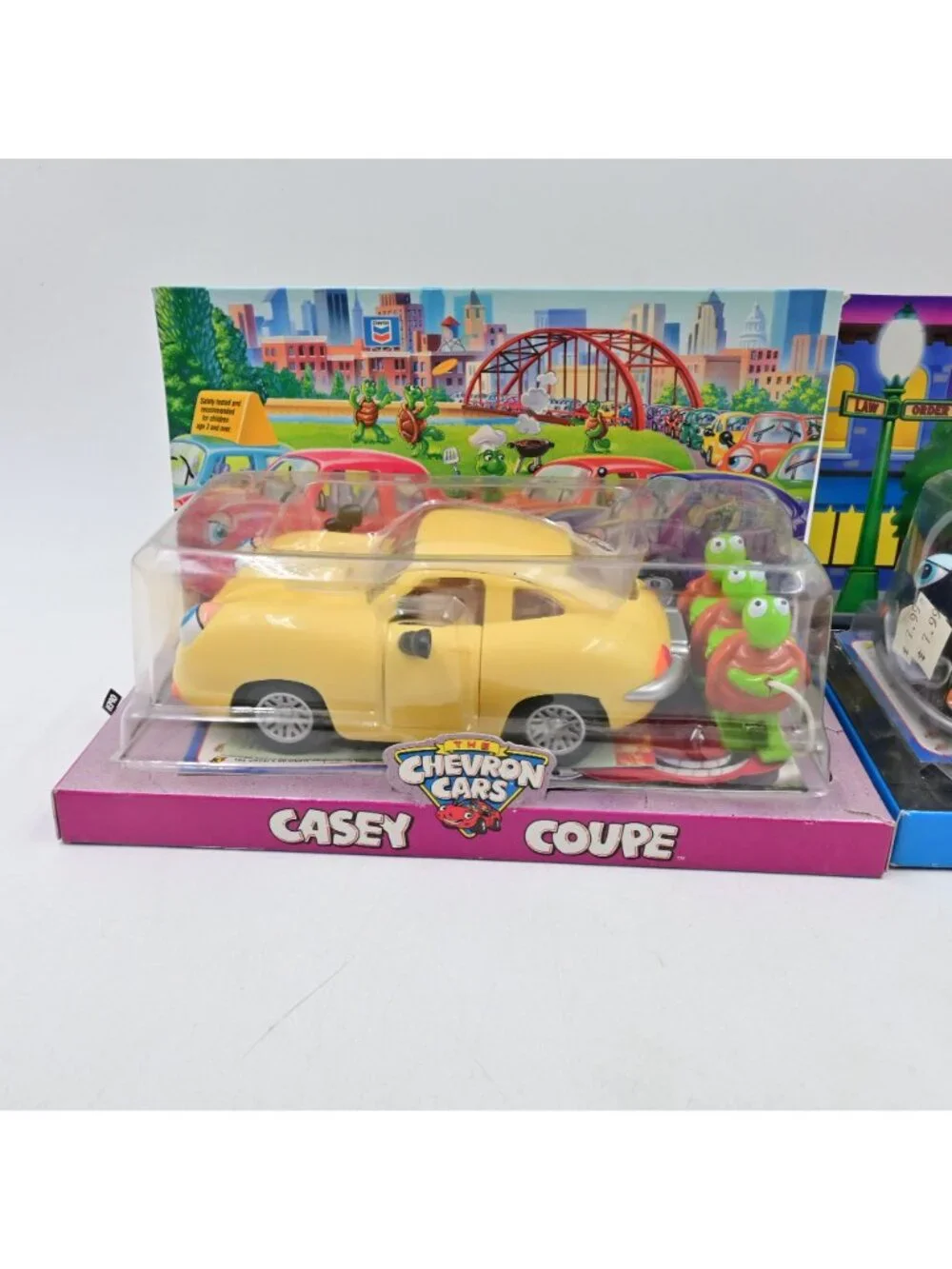 Chevron Cars Pete Pick-Up Patty Patrol Casey Coupe Brandon Bouncer Toy Set New